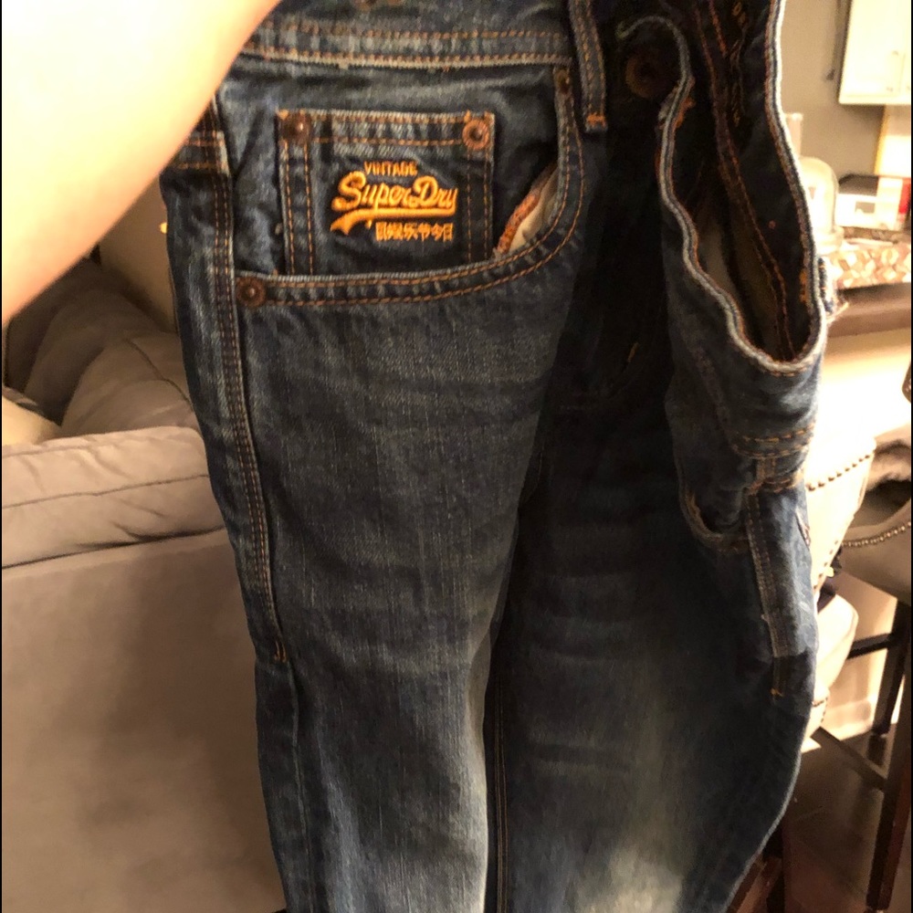 Men’s gently worn dark wash sim fit jeans